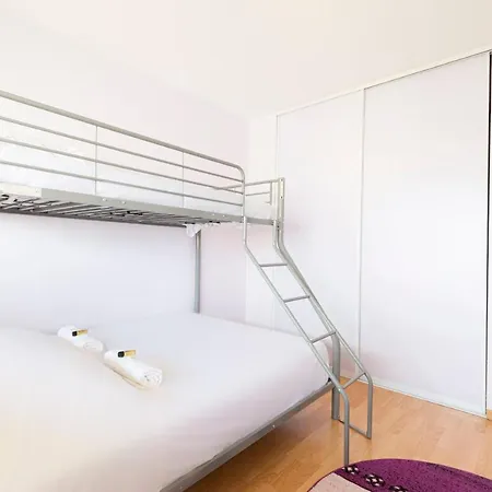Bnb Renting Spacious 2 Bedroom In Center With A Parking * Antibes